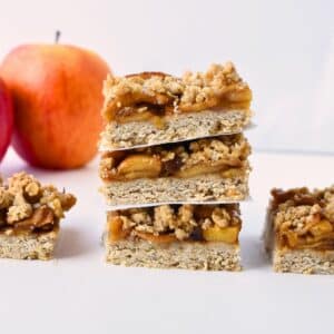 Vegan Apple Oatmeal Bars