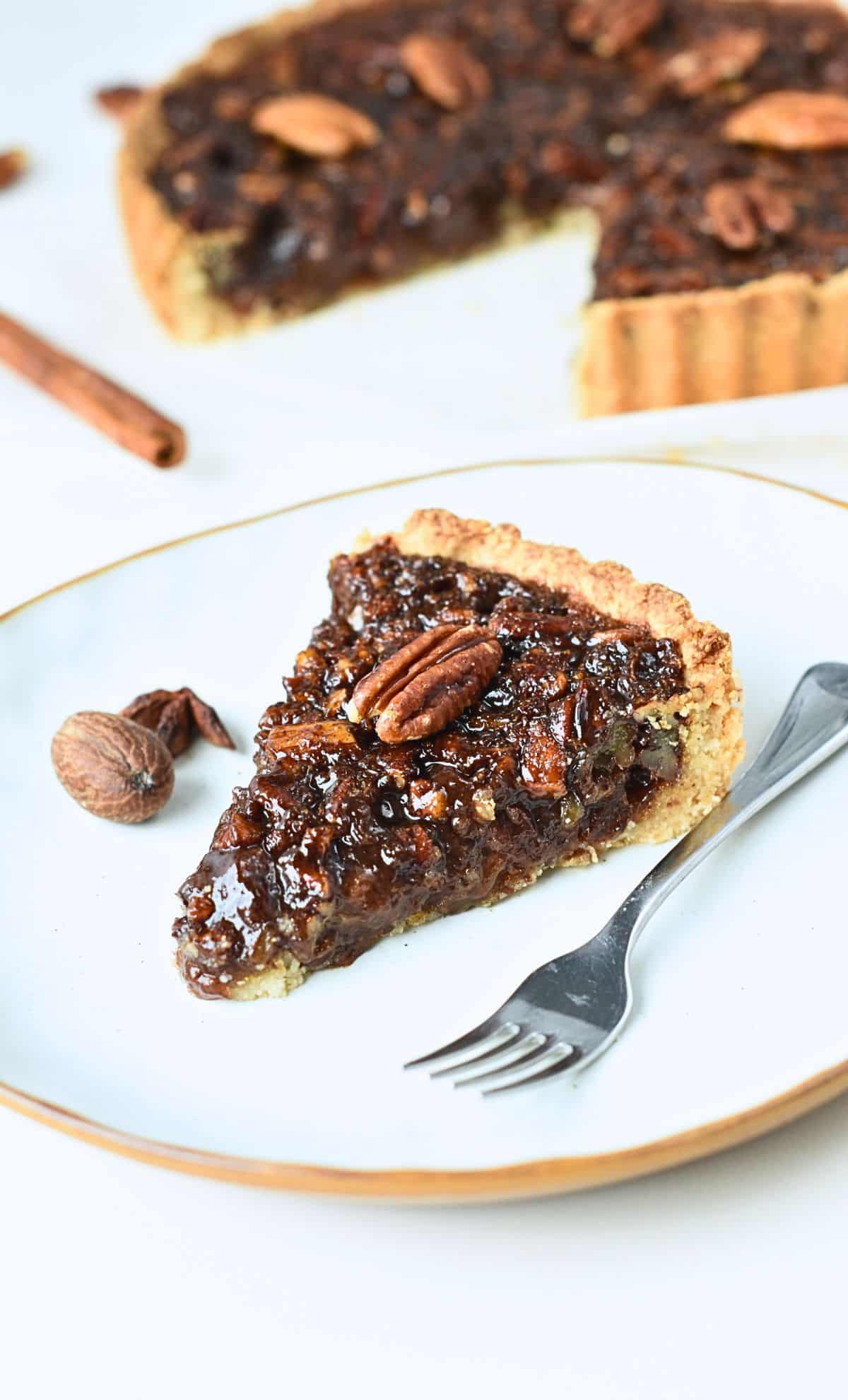 Vegan Pecan Pie Slice