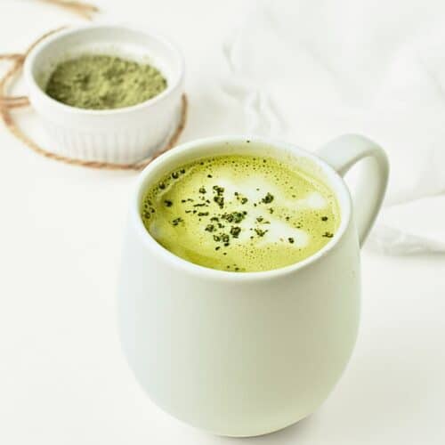 Vegan Matcha Latte (Almond & Coconut Milk)