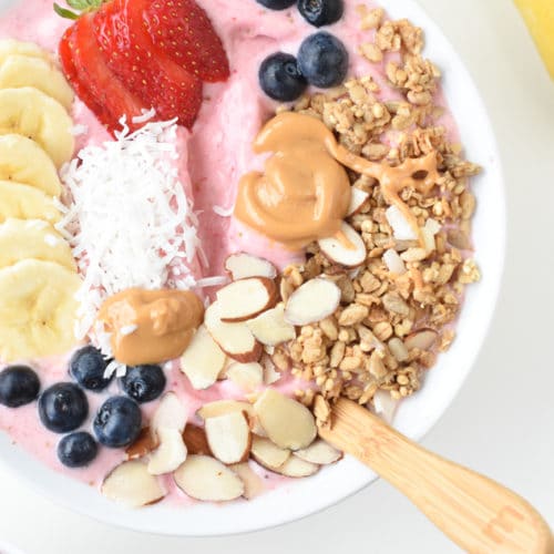 Berry Banana Smoothie Bowl (to Share with the Kids)