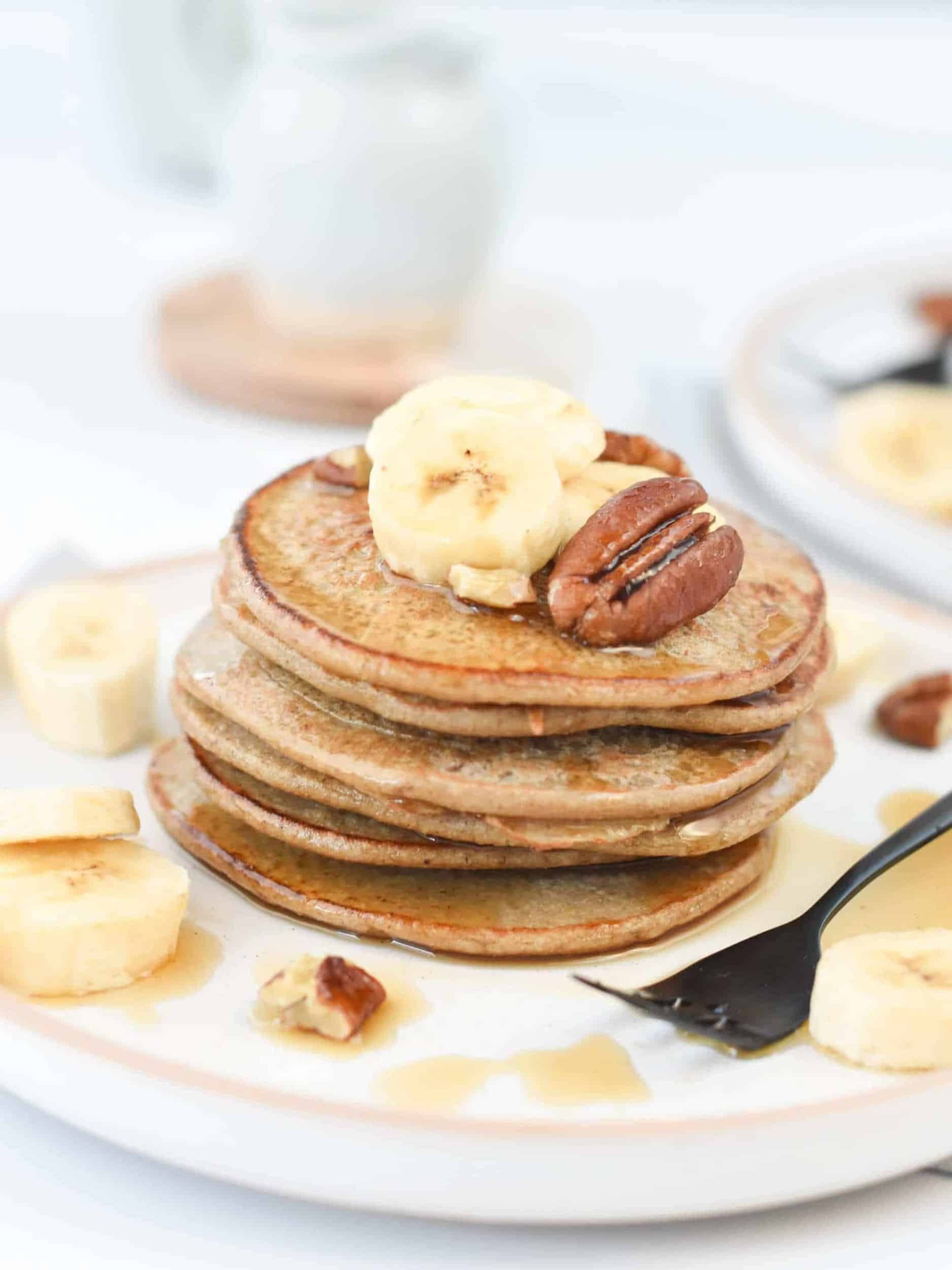 3-Ingredient Banana Oat Pancakes - The Conscious Plant Kitchen