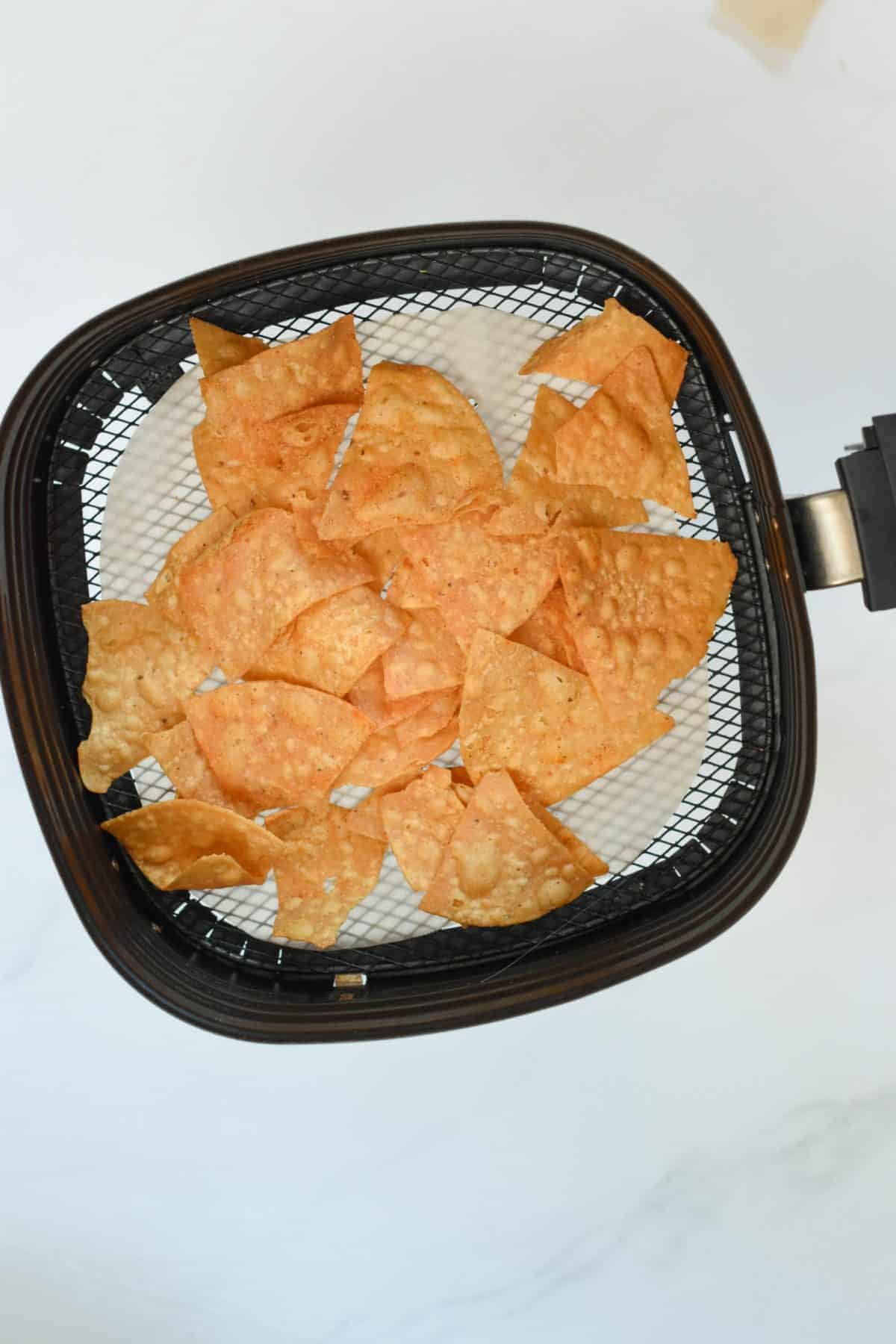 Using parchment paper in an air fryer – Air Fry Guide