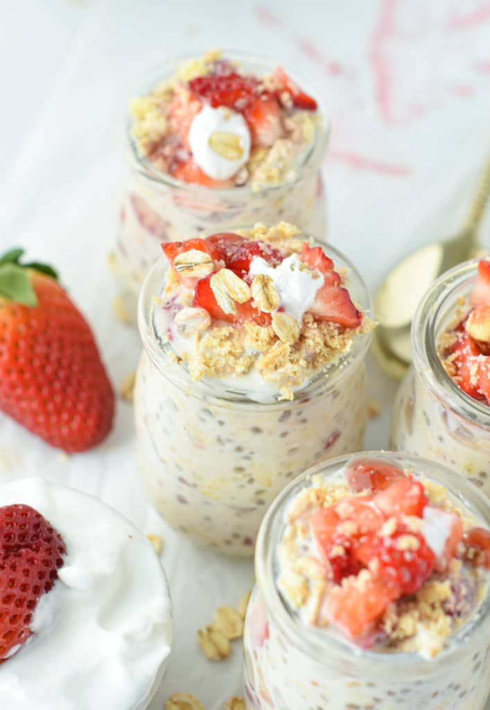 Strawberry Cheesecake Overnight Oats - The Conscious Plant Kitchen