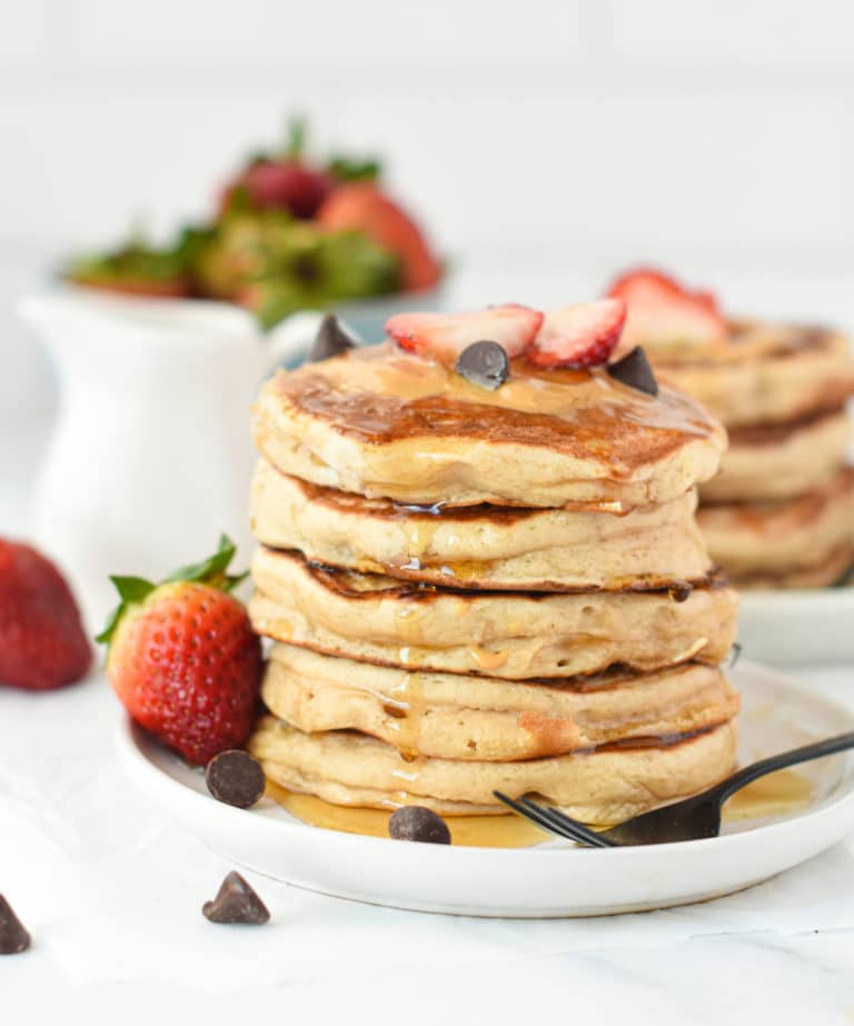 Easy Vegan Protein Pancakes With 4 Grams of Protein - The Conscious ...