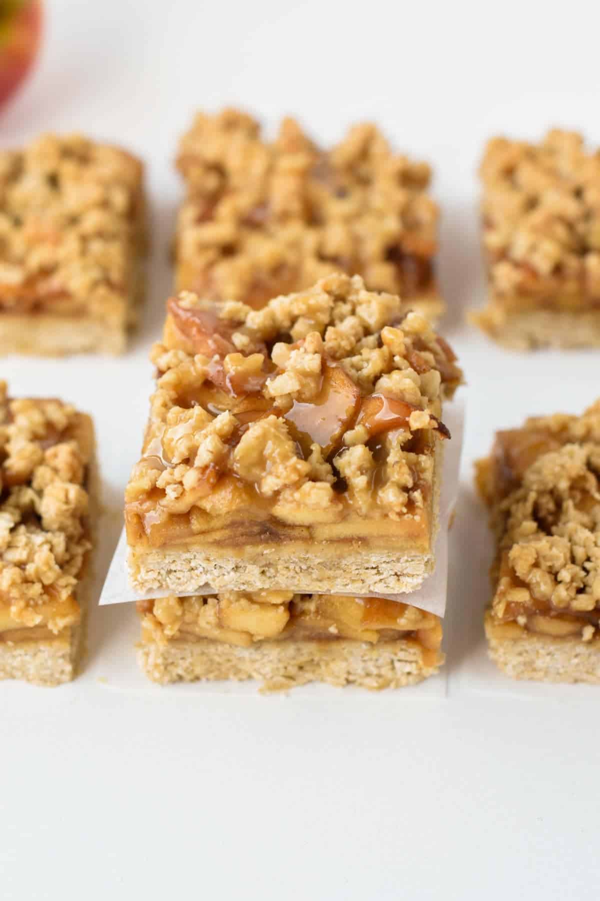 Apple Oatmeal Bars