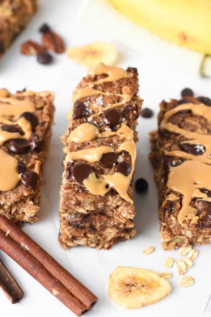 Peanut Butter Banana Oatmeal Bars - The Conscious Plant Kitchen