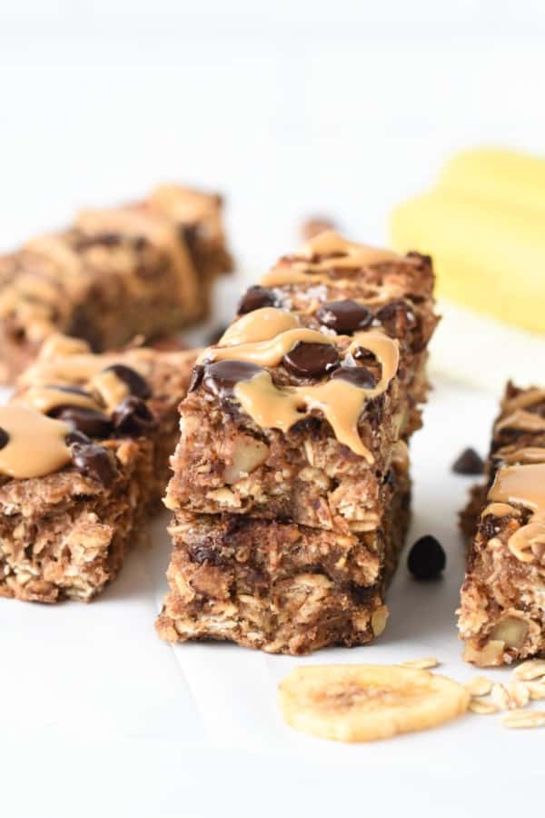 Peanut Butter Banana Oatmeal Bars - The Conscious Plant Kitchen