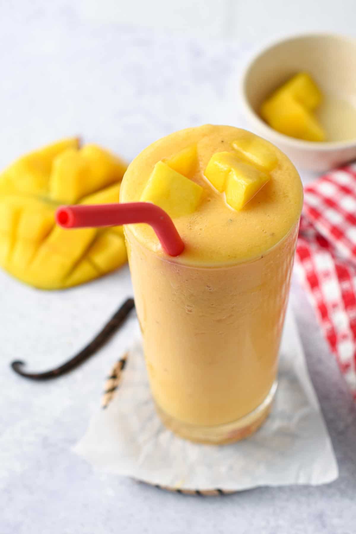 mango-smoothie-the-conscious-plant-kitchen-tcpk