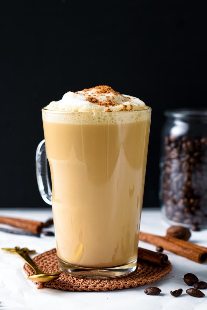 Healthy Pumpkin Spice Latte (Low Calories, Vegan) - The Conscious Plant ...