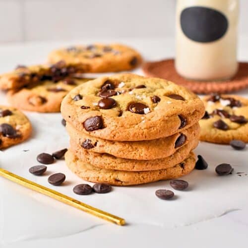 Vegan Chocolate Chip Cookies (Classic Taste)