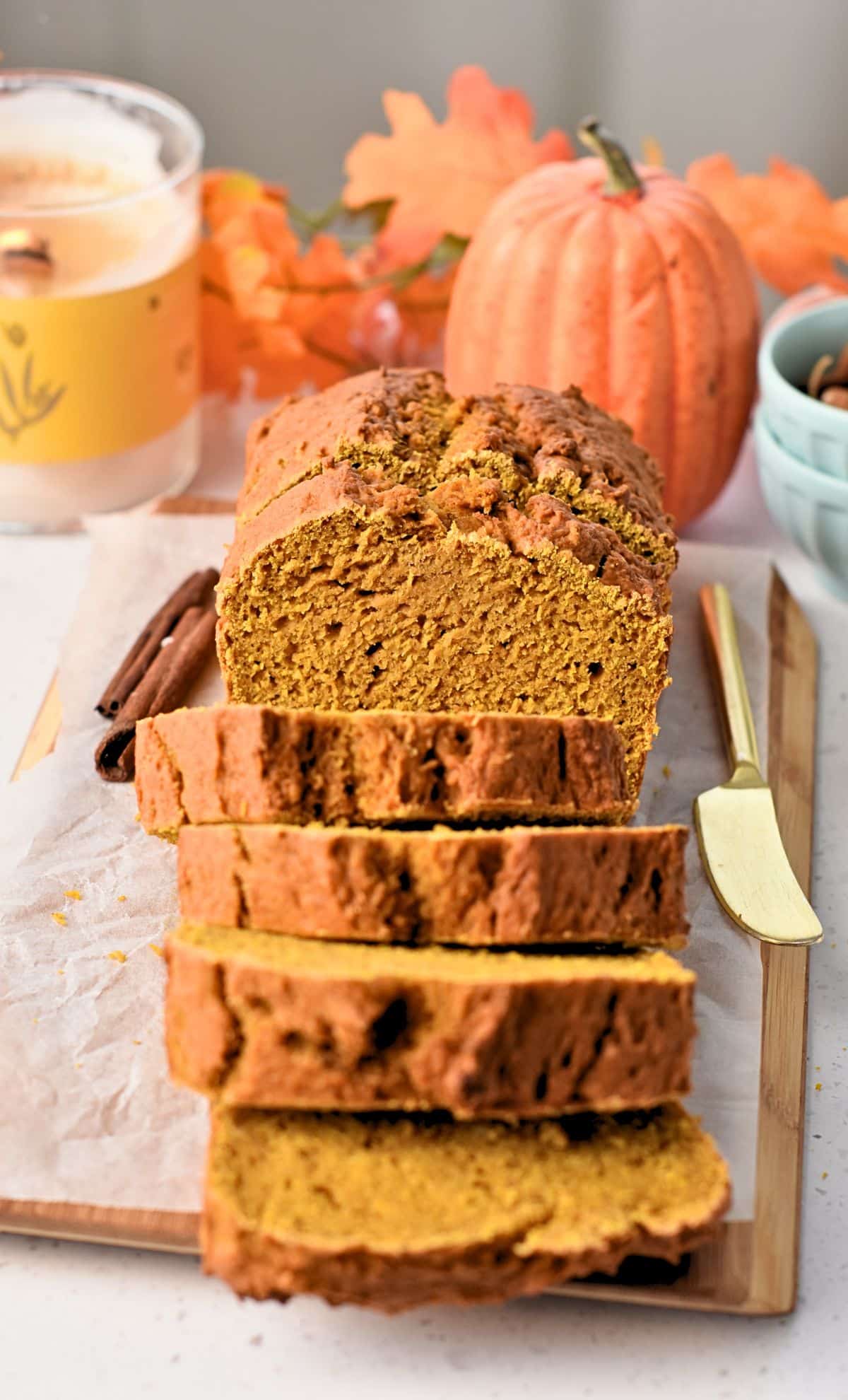 5-Ingredient Pumpkin Bread