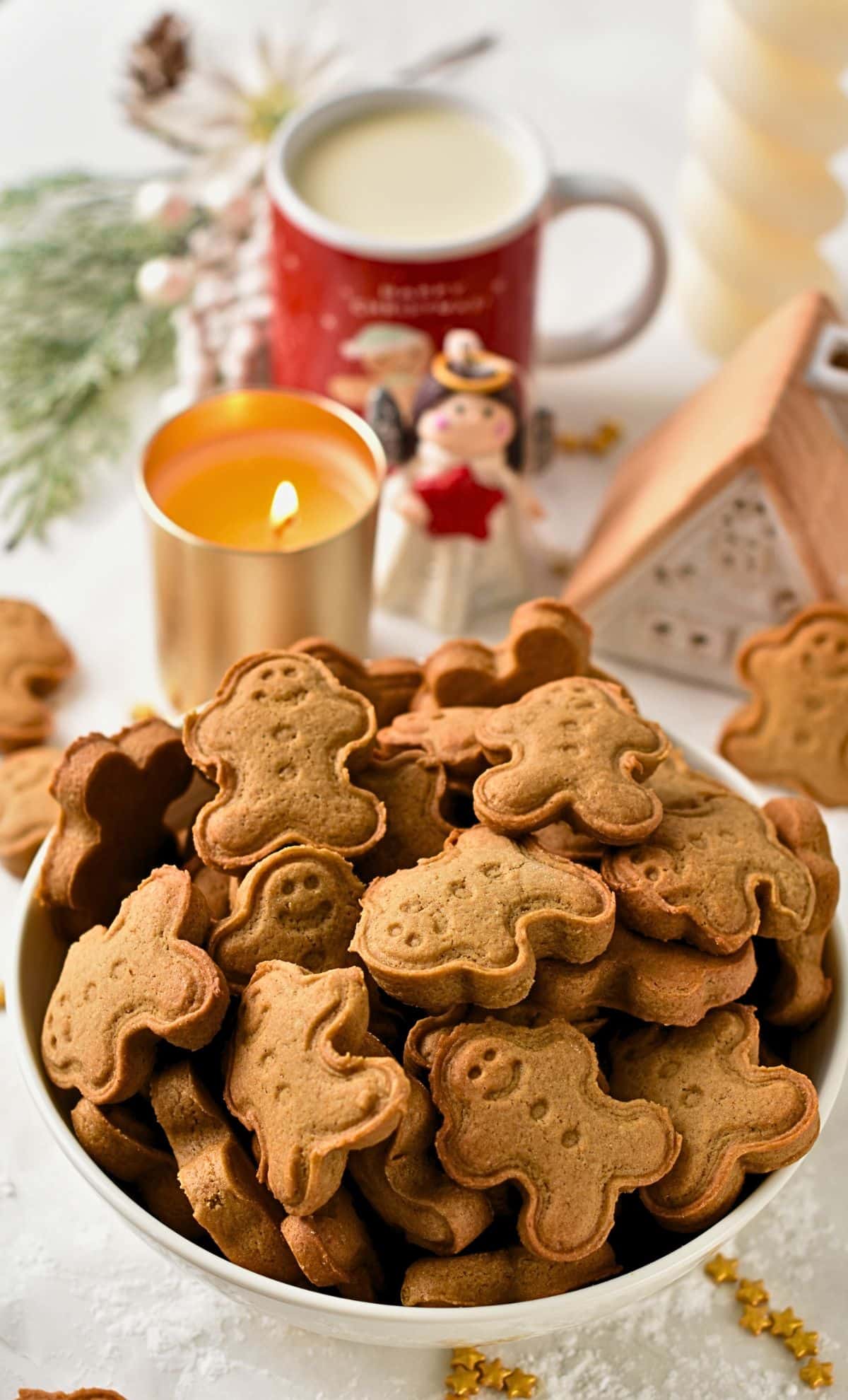 Easy Gingerbread Cookies