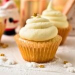 Easy Vanilla Cupcakes