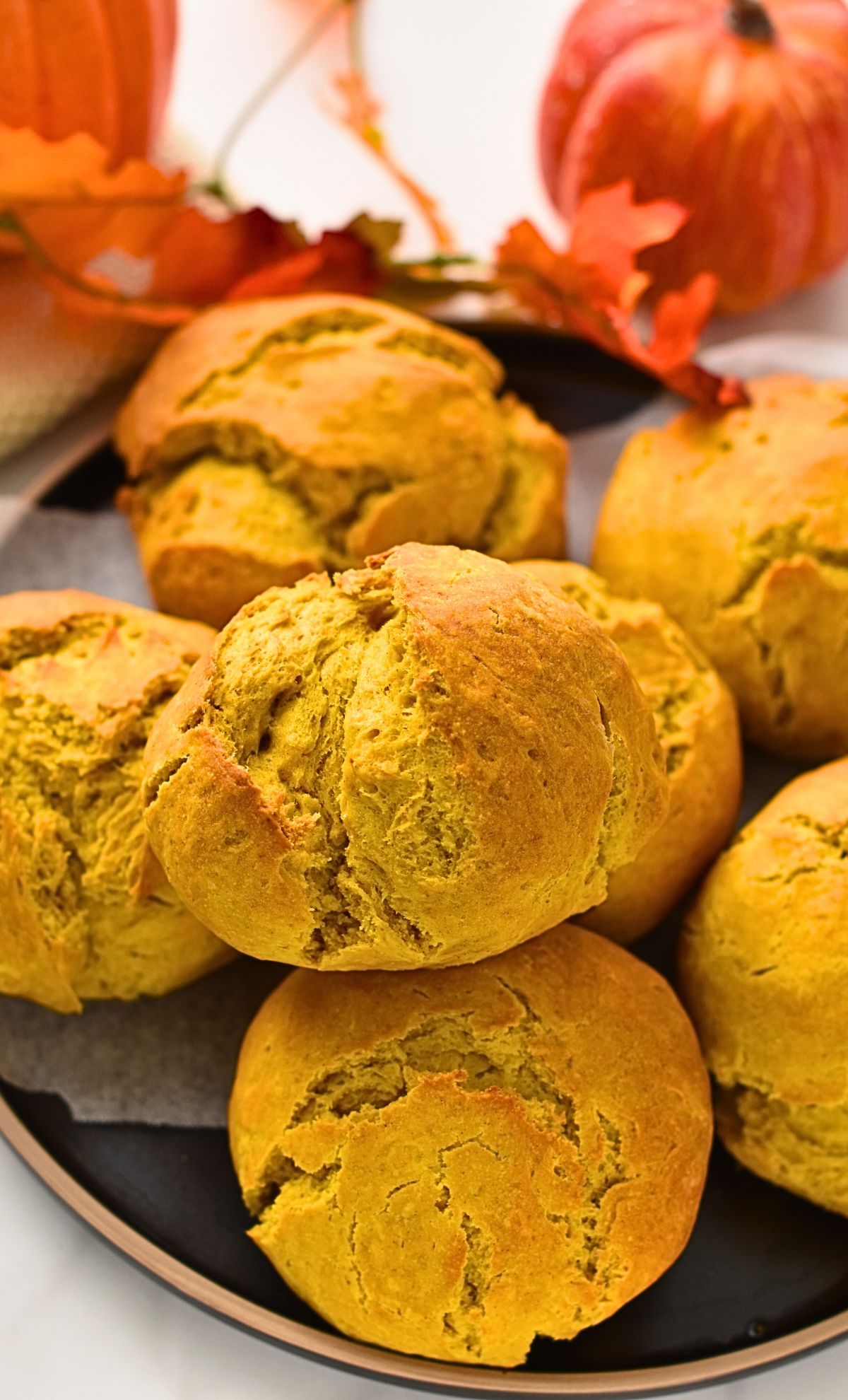 Pumpkin Bread Rolls