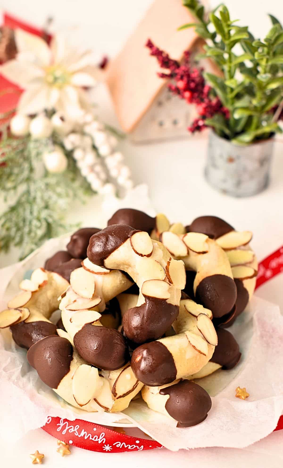 Almond Horns Cookies