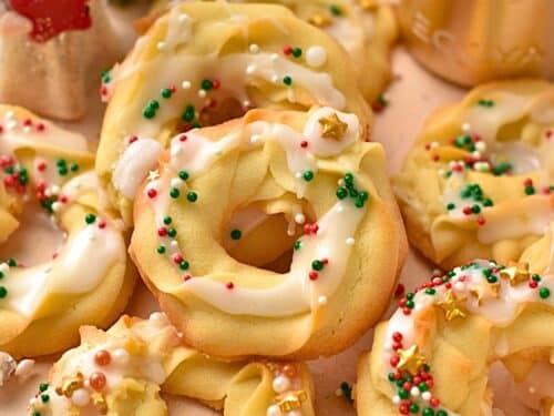 Christmas Wreath Cookies