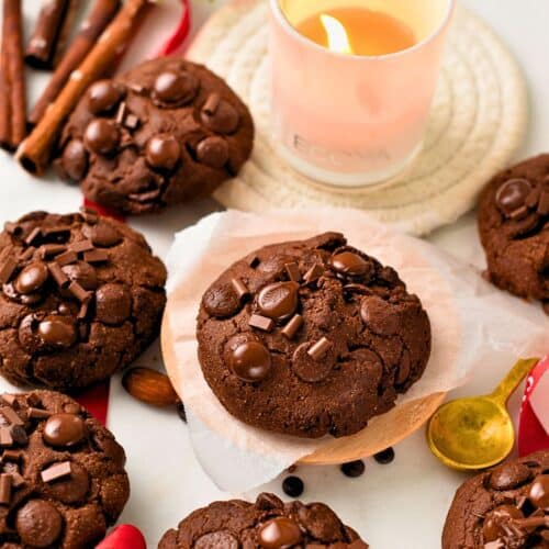 Healthy Chocolate Cookies (No Refined Sugar, No Gluten)