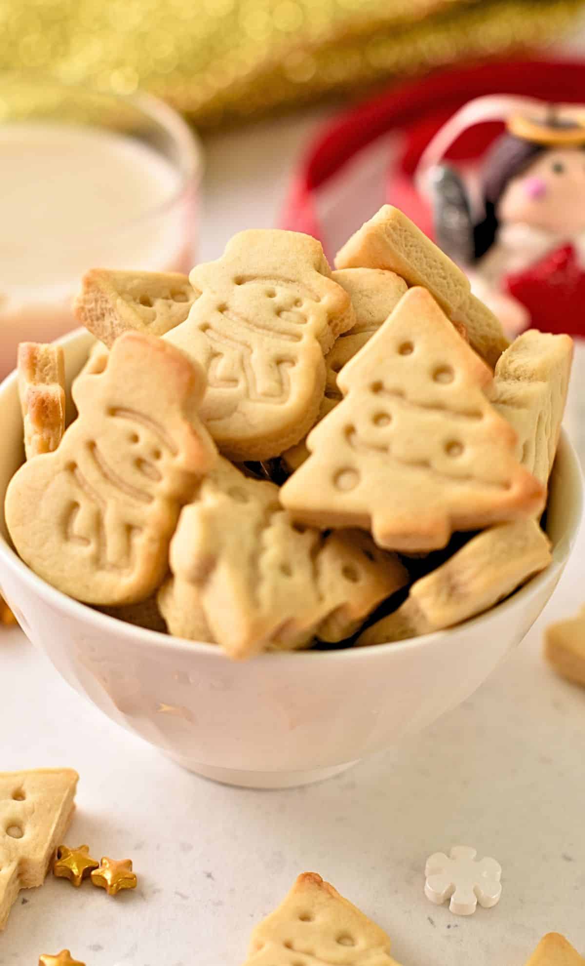 Healthy Sugar Cookies in a bowl.