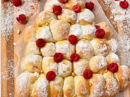 Pull Apart Christmas Tree Bread