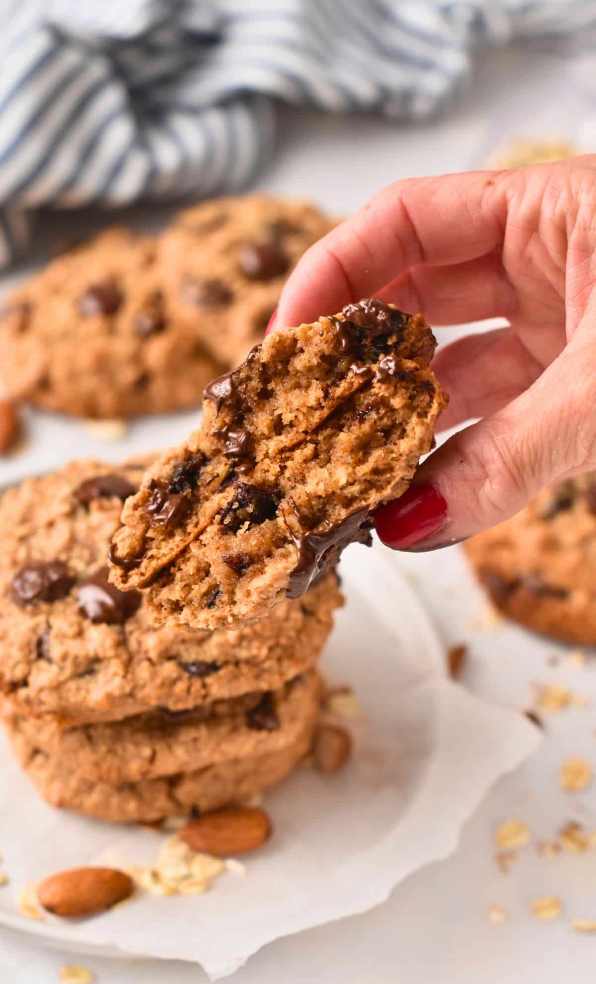 Almond Flour Oatmeal Cookies